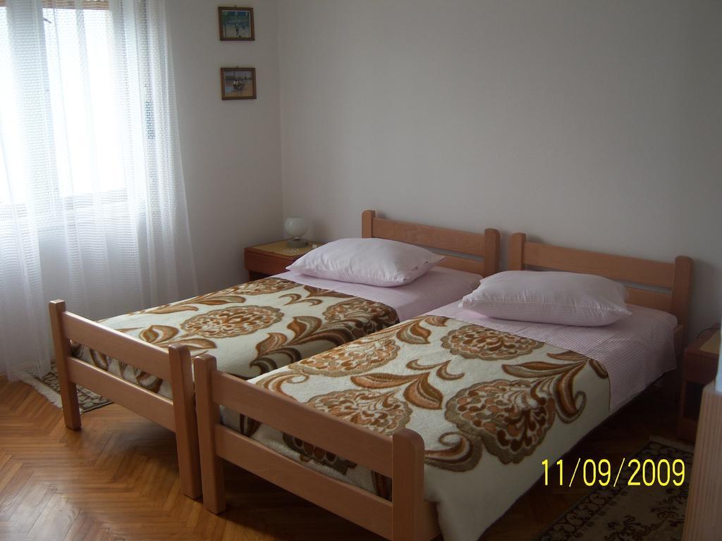 Apartments Cerin Fažana Δωμάτιο φωτογραφία